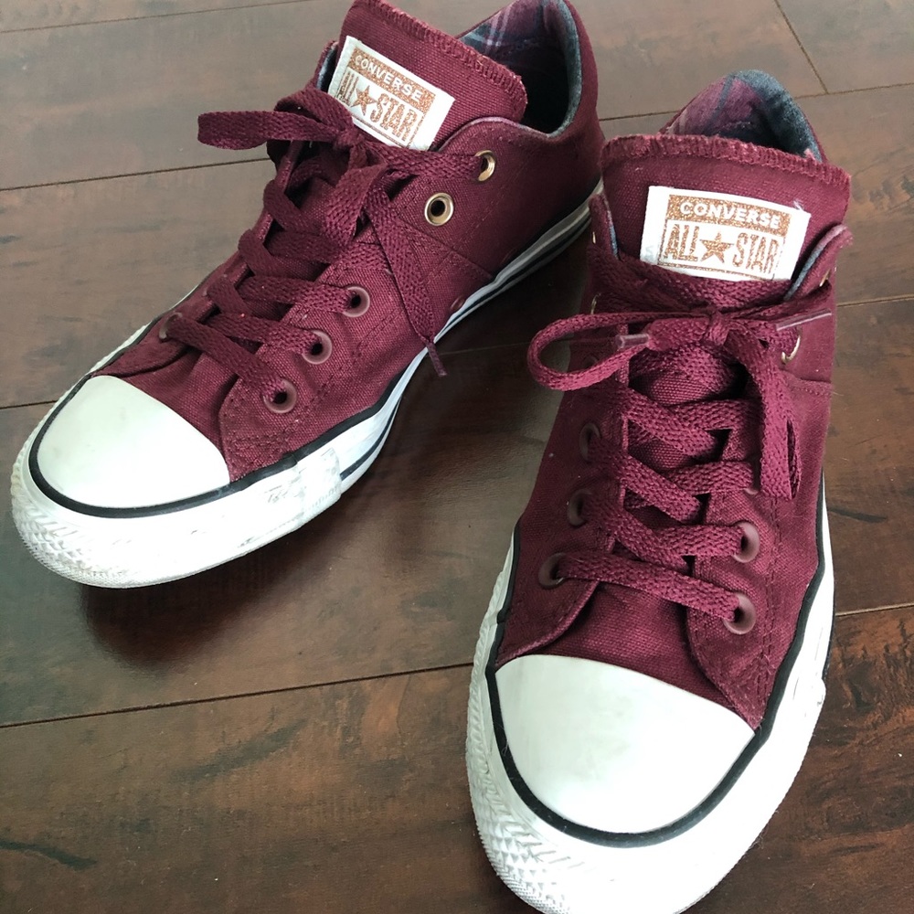 Maroon Converse Chuck Taylor Sneakers